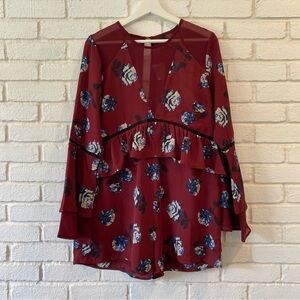 NEW 4SI3NNA Red Floral Long Sleeve Shorts Romper Women’s Size Large